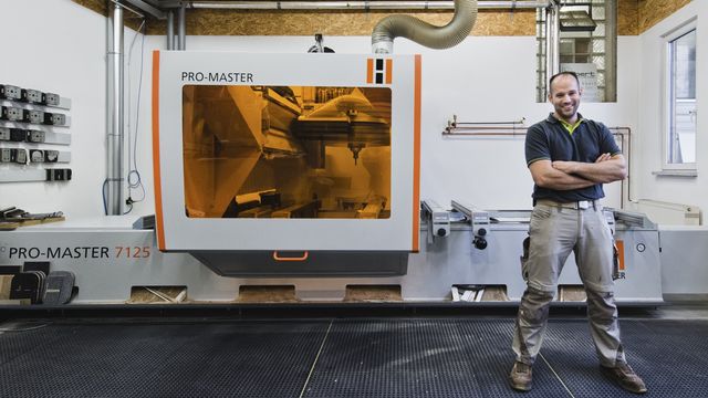 Reference 5-axis CNC from HOLZ-HER CNC - the Promaster 7125