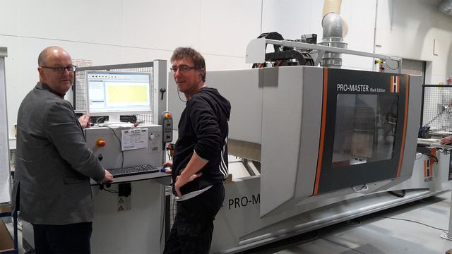Referenzkunde OWB aus Sigmaringen - sichere CNC Maschine für Menschen mit Behinderung